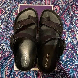 New in Box Black sandals size 7
